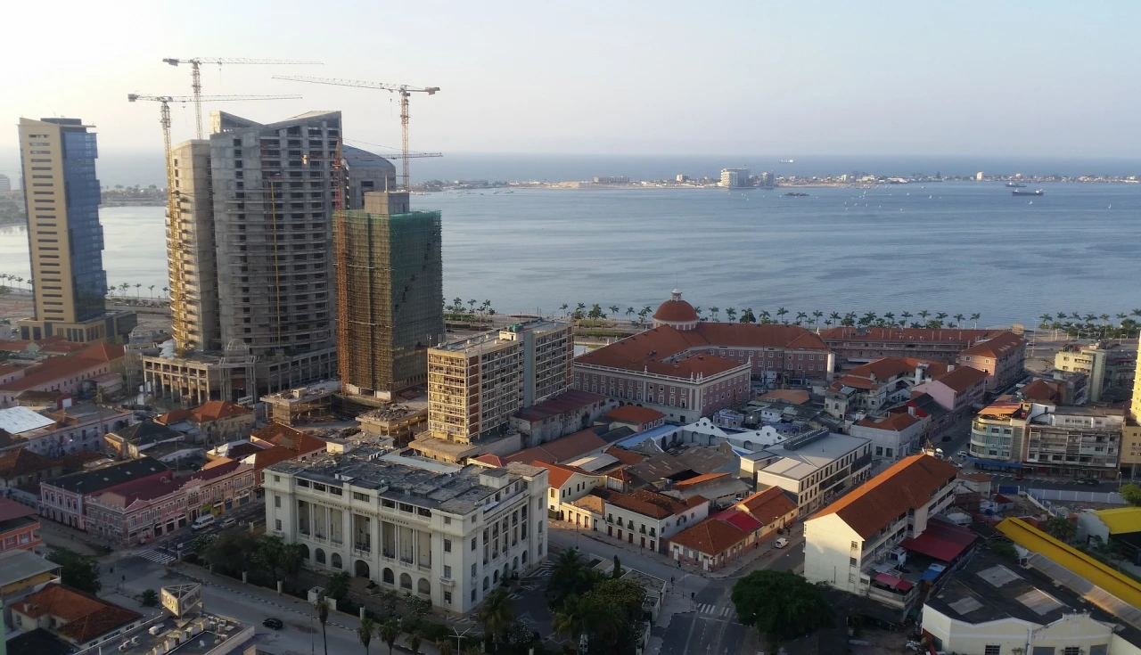 Angola: O Gigante Africano que o Mundo Está Descobrindo em 2025