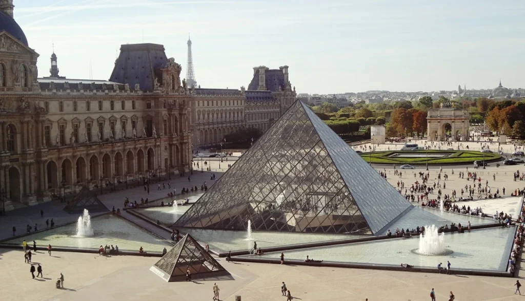 Museu do Louvre